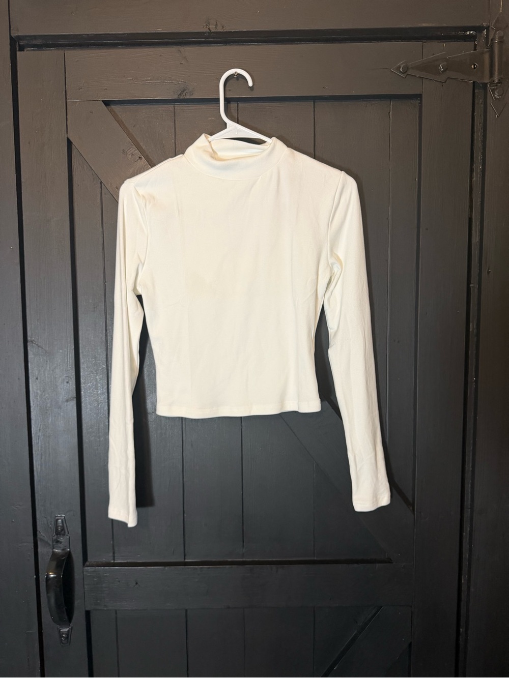 zeagoo Off-White Mock Neck Long Sleeve Fitted Top